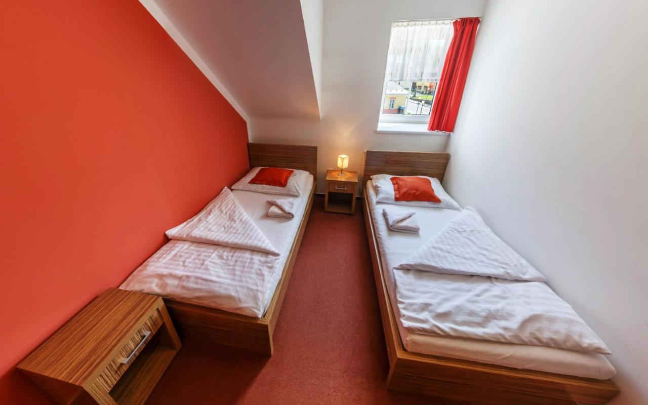 Wellness Hotel Hukvaldy Polopenze A Wellness V Cene Příbor Esterno foto